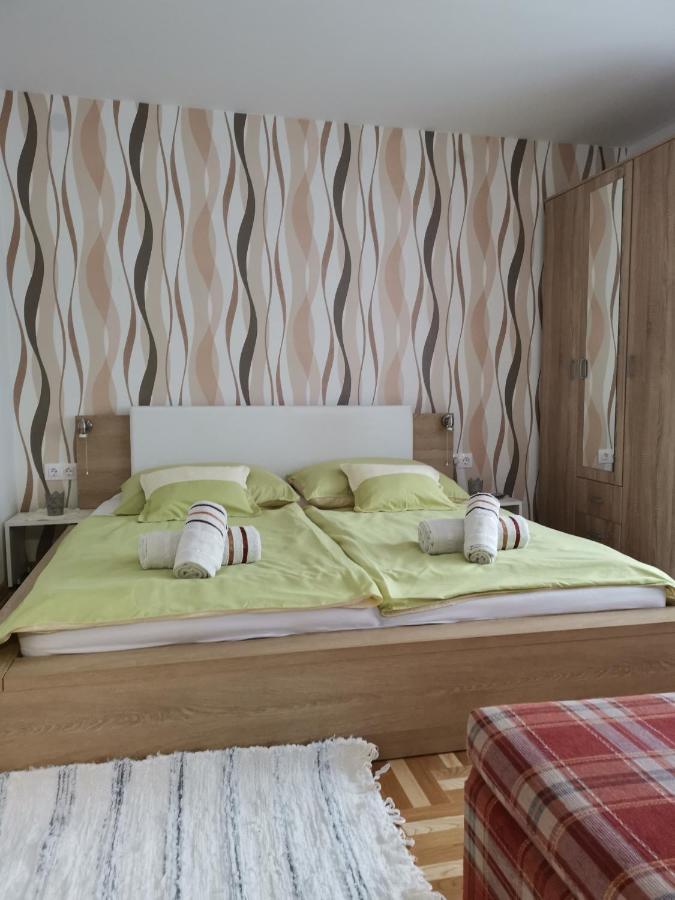 Lili Apartman Harkany Exterior photo